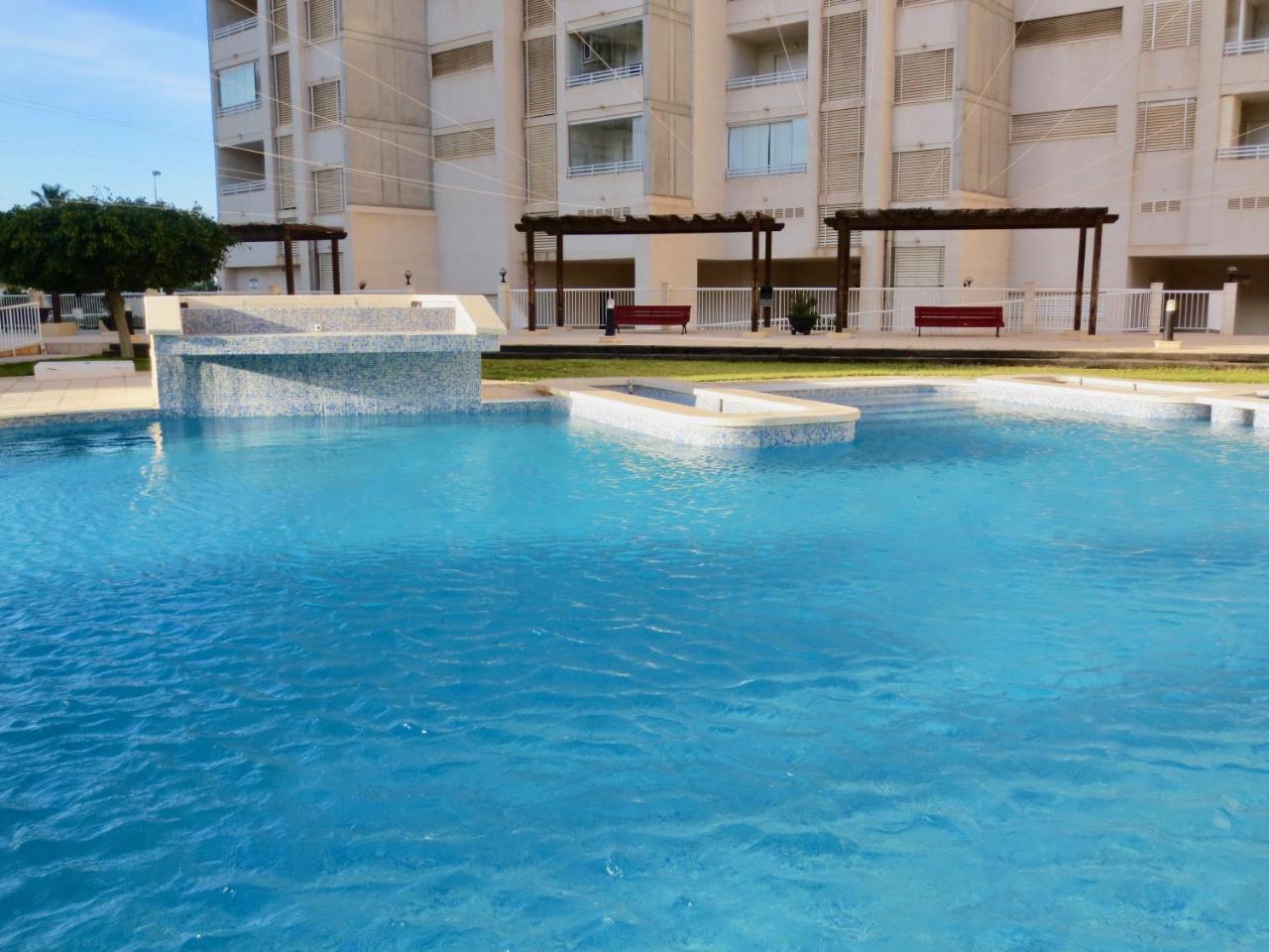 Clubrent - Apartamentos Apolo 16 كاليبي المظهر الخارجي الصورة