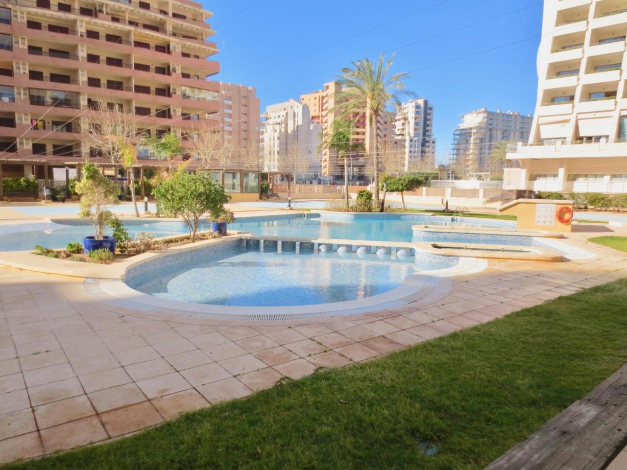 Clubrent - Apartamentos Apolo 16 كاليبي المظهر الخارجي الصورة